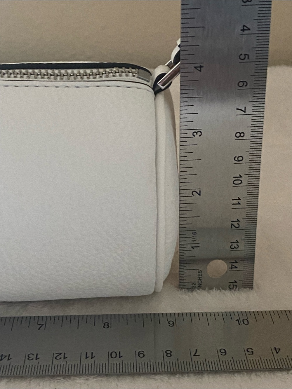 MICHAEL Michael Kors Izzy Small Barrel Bag - Optic White Shoulder Bag - Picture 12 of 13